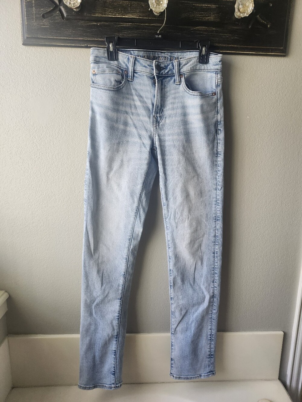 American EAGLE AIRFLEX Light Blue Mens Jeans